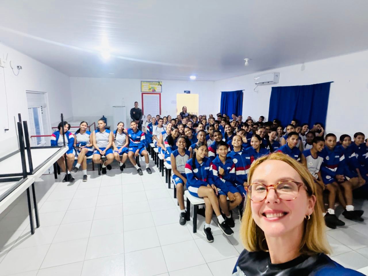 Juíza Luciana Pessoa leva Agosto Lilás para dentro das escolas e transforma informação em instrumento de proteção