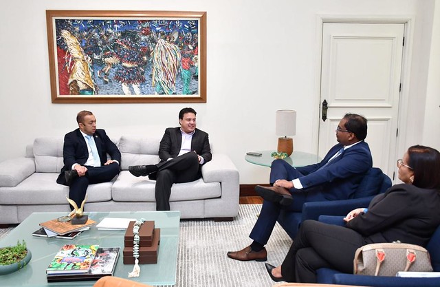 Diretoria Executiva visita o governador em exercício, Felipe Camarão