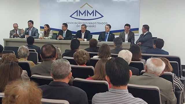 Magistrados discutem com parlamentares assuntos em pauta no Congresso Nacional