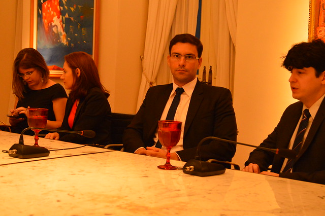 Diretores da AMMA e comissão de concursados reúnem-se com o governador