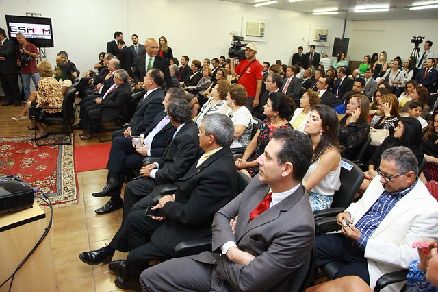 Desembargadores Jamil Gedeon e Paulo Velten assumem a Esmam
