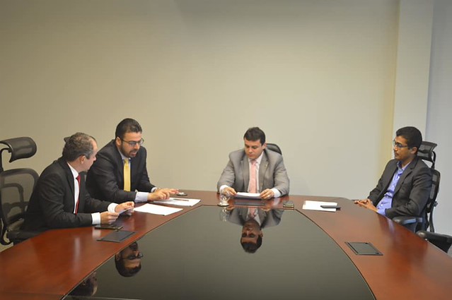 Angelo Santos visita presidente em exercício da ALEMA, deputado Glalbert Cutrim