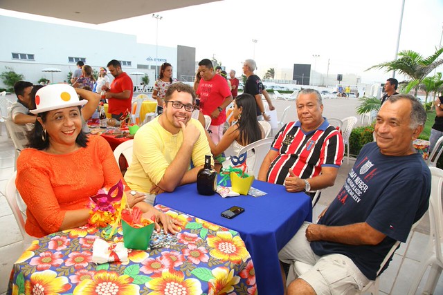 I Baile carnavalesco da AMMA em parceria com Humasol é sucesso