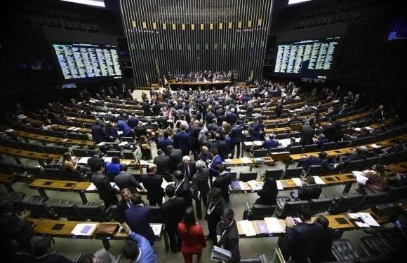 AMMA manifesta-se contra derrubada de vetos sobre Lei de Abuso de Autoridade